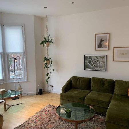 Lovely Spacious 1-Bedroom Flat In Tufnell Park Close To Central London Luaran gambar